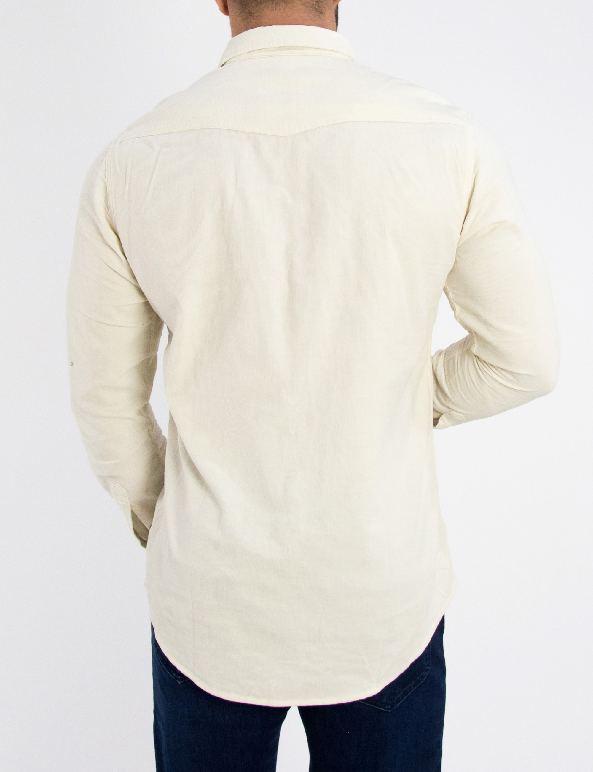 Ανδρικό εκρού κοτλέ πουκάμισο με τσεπάκια 56205 φωτογραφία